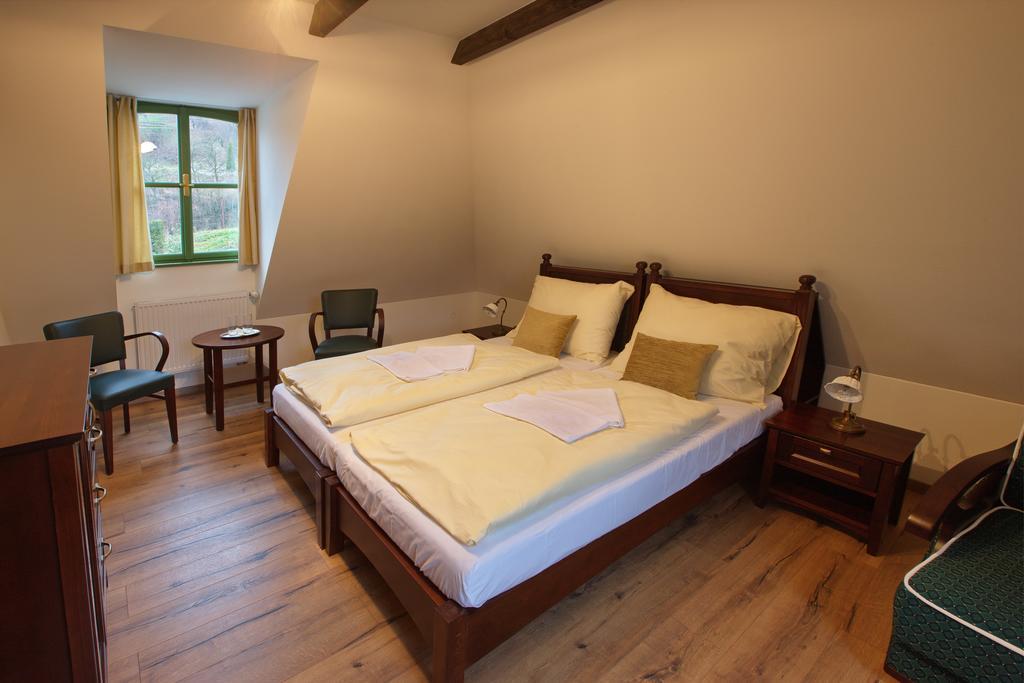 Vila Magnolia Banská Štiavnica Стая снимка